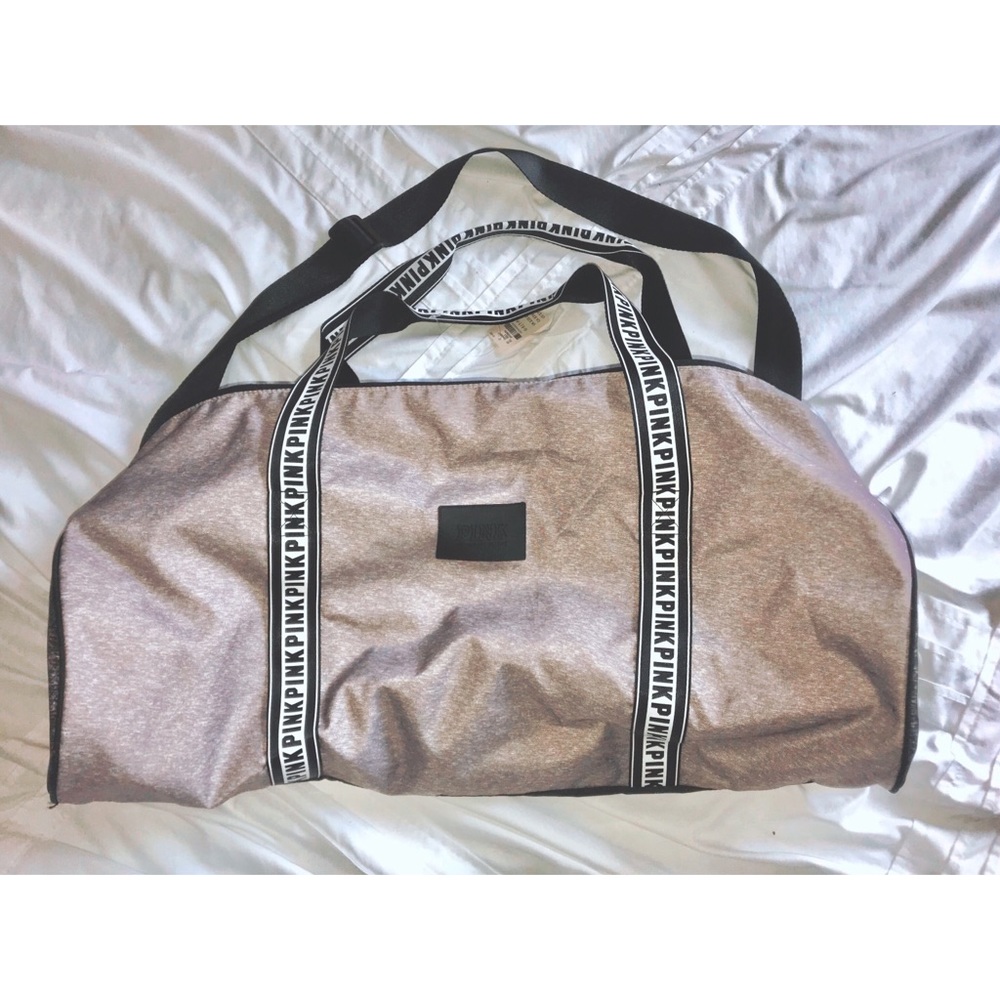 💗NWTVictoria Secret PINK Duffel Bag